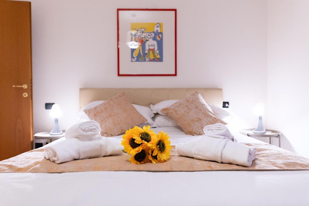 Bed and Breakfast Casa Mazzini Болонья Екстер'єр фото