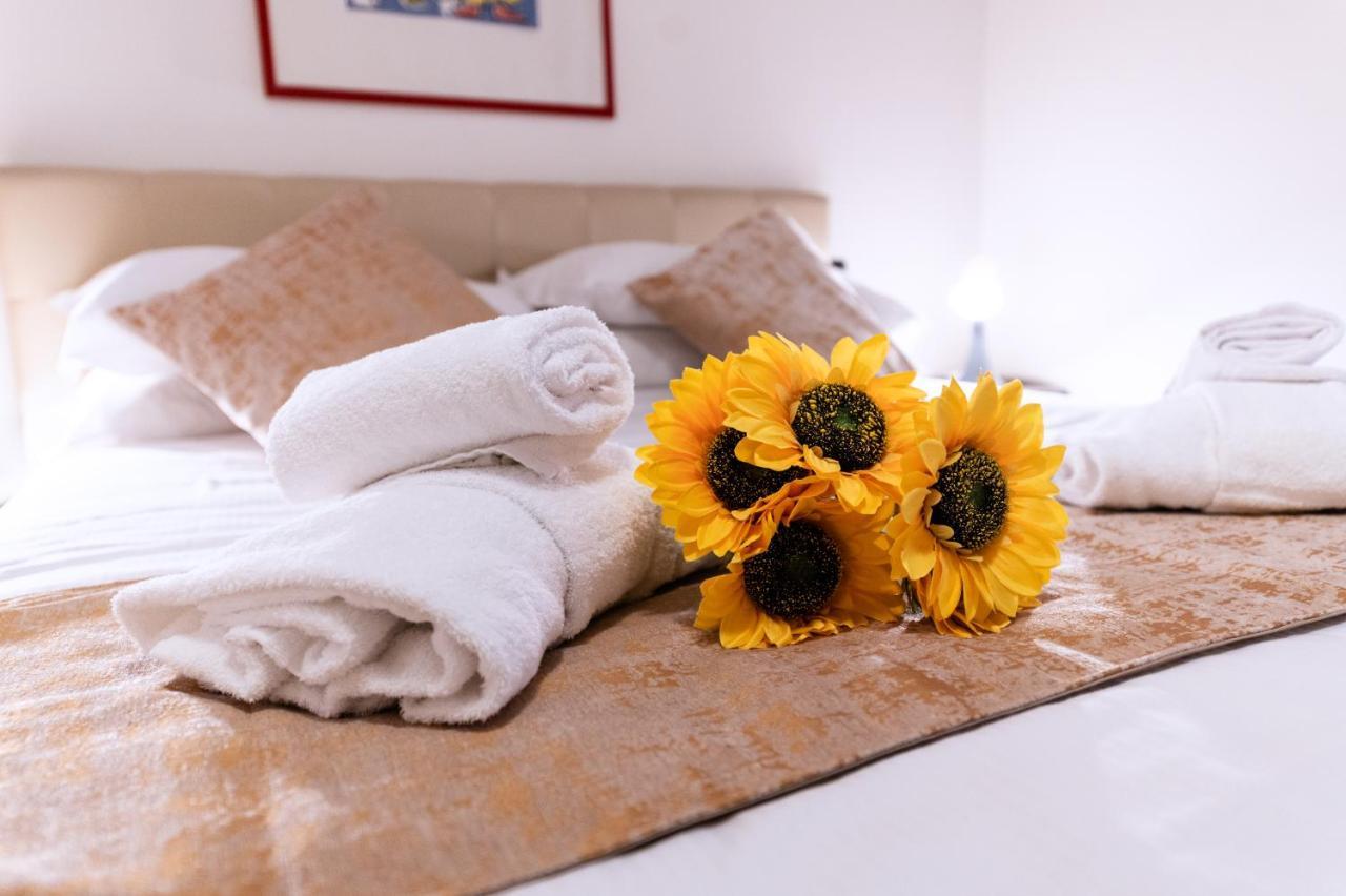 Bed and Breakfast Casa Mazzini Болонья Екстер'єр фото